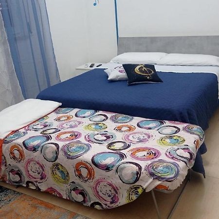 B&B Ale E Gio Piombino Bagian luar foto