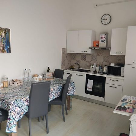B&B Ale E Gio Piombino Bagian luar foto