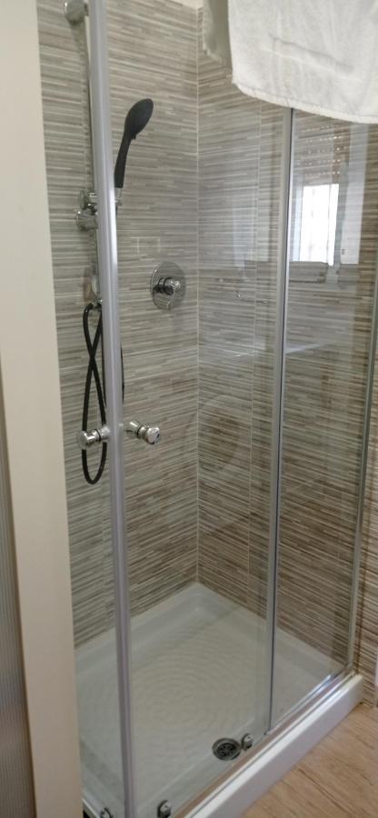 B&B Ale E Gio Piombino Bagian luar foto